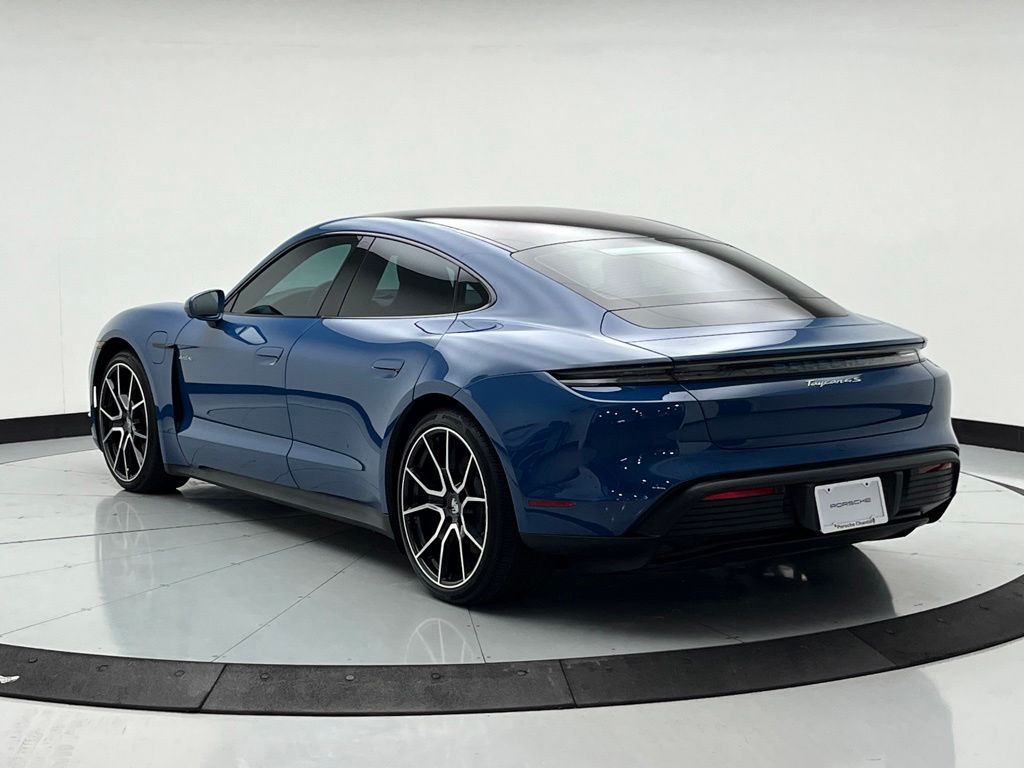 Thumbnail: 2025 Porsche Taycan - 3