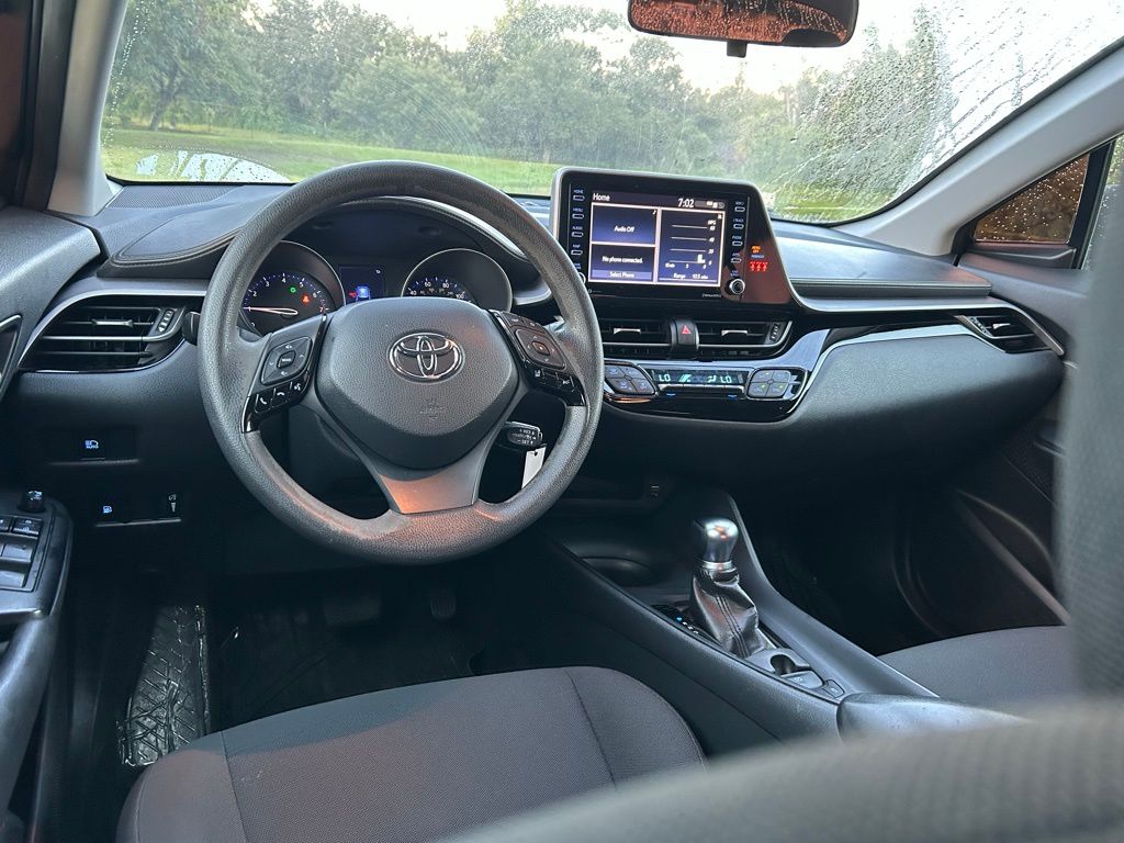 Thumbnail: 2020 Toyota C-HR - 12