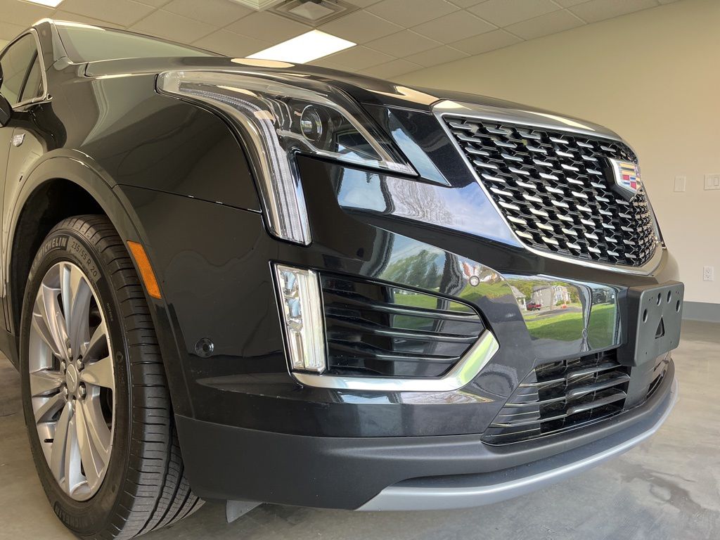 used 2023 Cadillac XT5 car, priced at $39,350