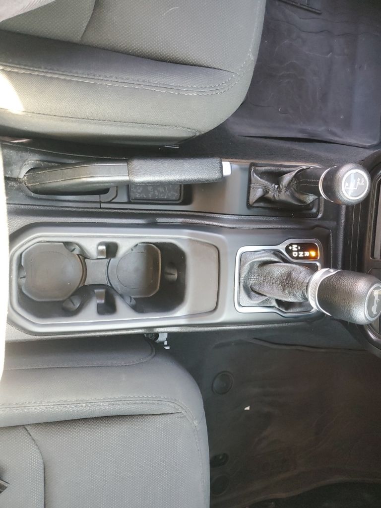 Used Car 2022 Jeep Wrangler  Unlimited Willys For Sale Under $30,000 In Austin, Texas