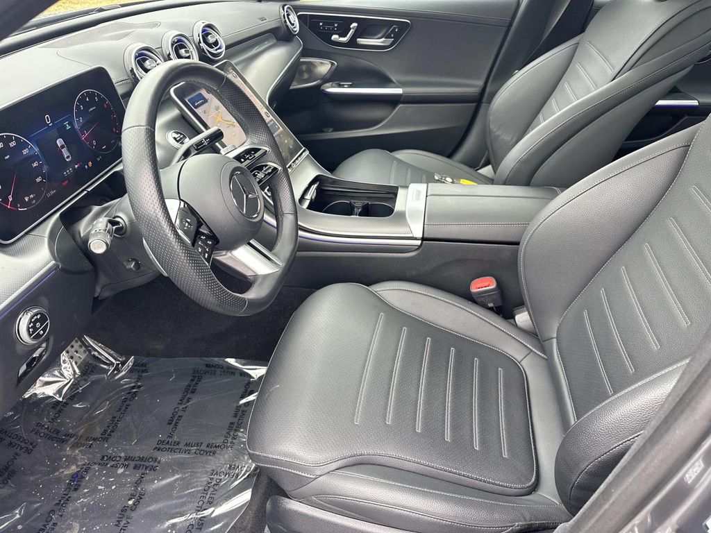 Thumbnail: 2025 Mercedes-Benz C-Class - 28