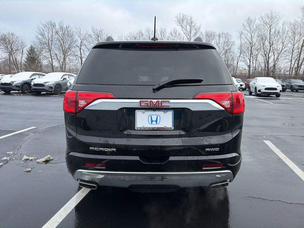 Thumbnail: 2017 GMC Acadia - 4