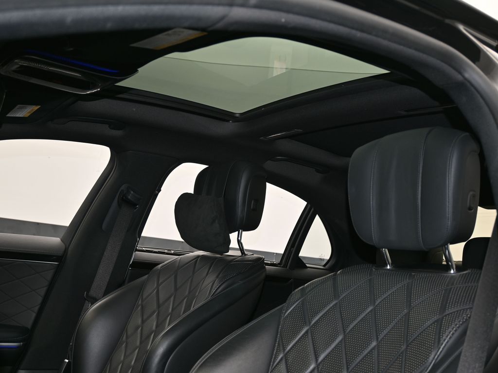 Used 2021 Obsidian Black/designo Diamon White Mercedes-Benz S 580 image 11