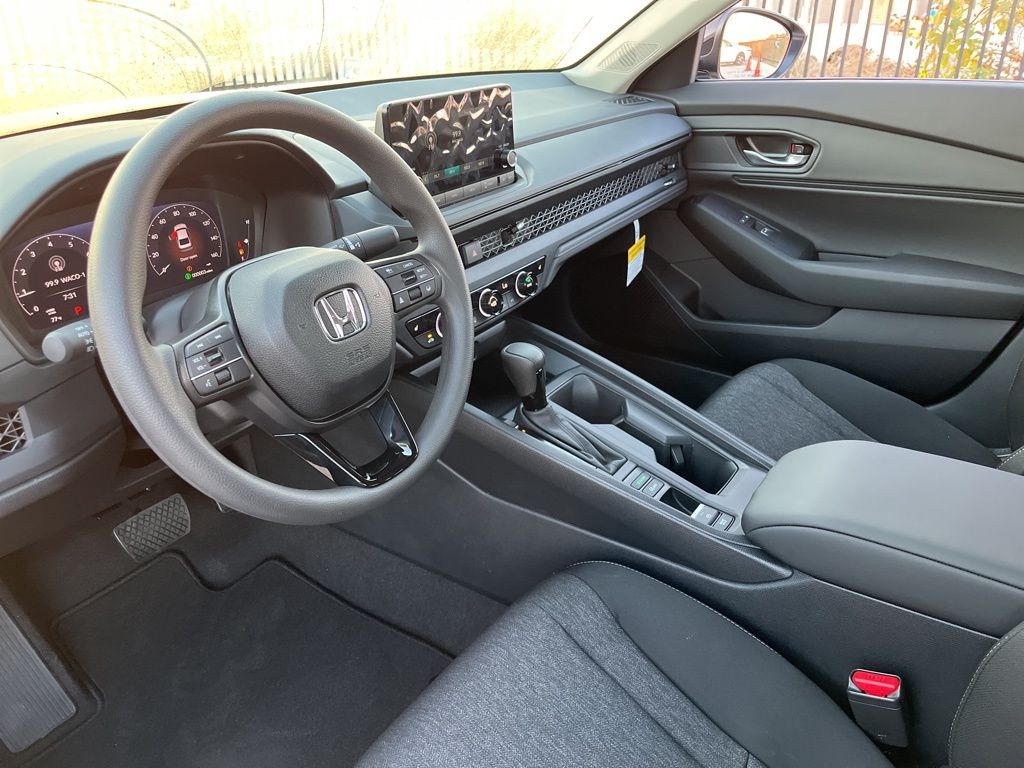 Thumbnail: 2025 Honda Accord - 10