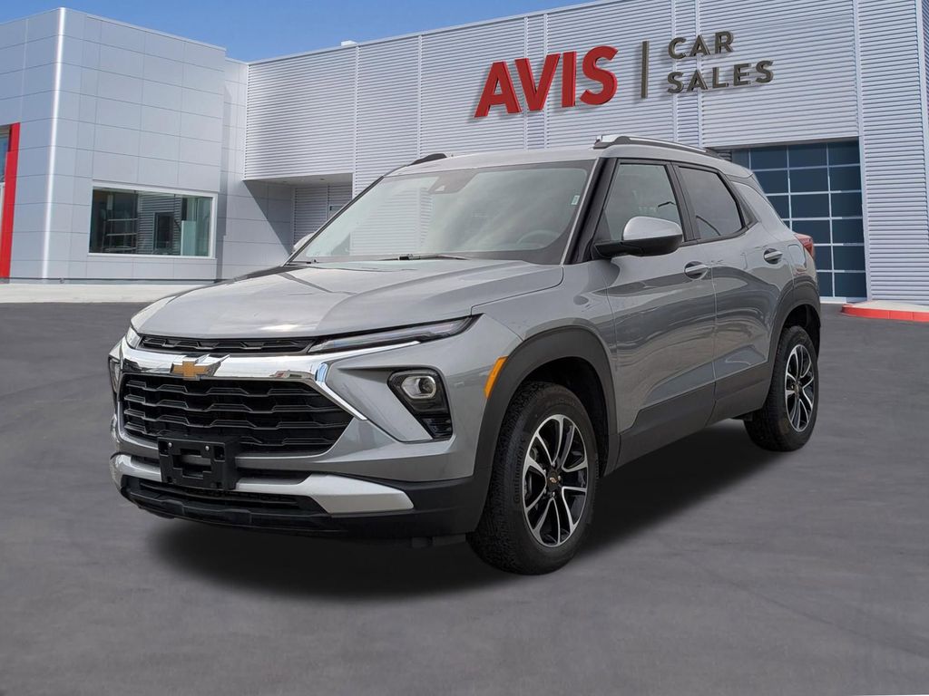 Sterling Gray Metallic 2025 Chevrolet Trailblazer LT AWD SUV / Crossover Four-Wheel Drive 9-Speed Automatic