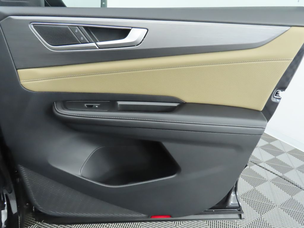 Thumbnail: 2026 Volkswagen Atlas - 25