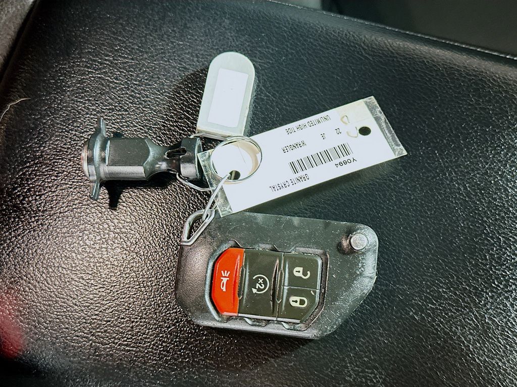 Used 2022 Gray Jeep Unlimited Sport S image 36