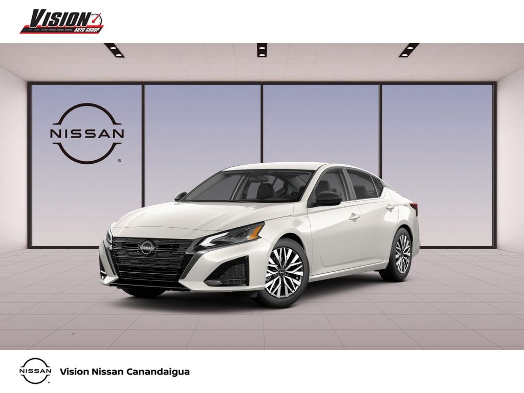 Pearl White Tricoat 2026 Nissan Altima Sedan Front-Wheel Drive Continuously Variable Transmission