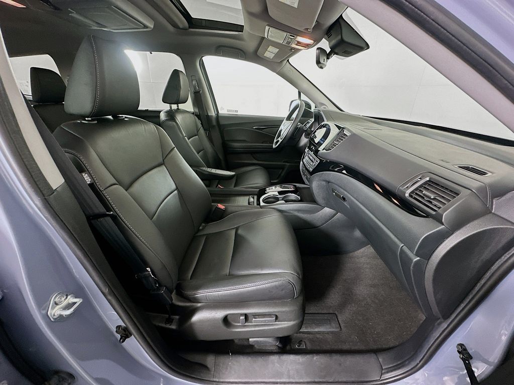 Thumbnail: 2022 Honda Pilot - 29