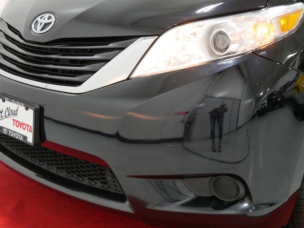 Used 2017 Toyota Sienna Van