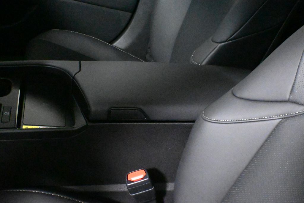 Thumbnail: 2025 Lexus ES - 26