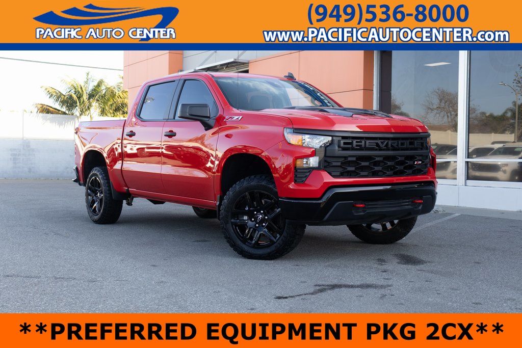 2025 Chevrolet Silverado 1500 Custom Trail Boss Crew Cab 4WD