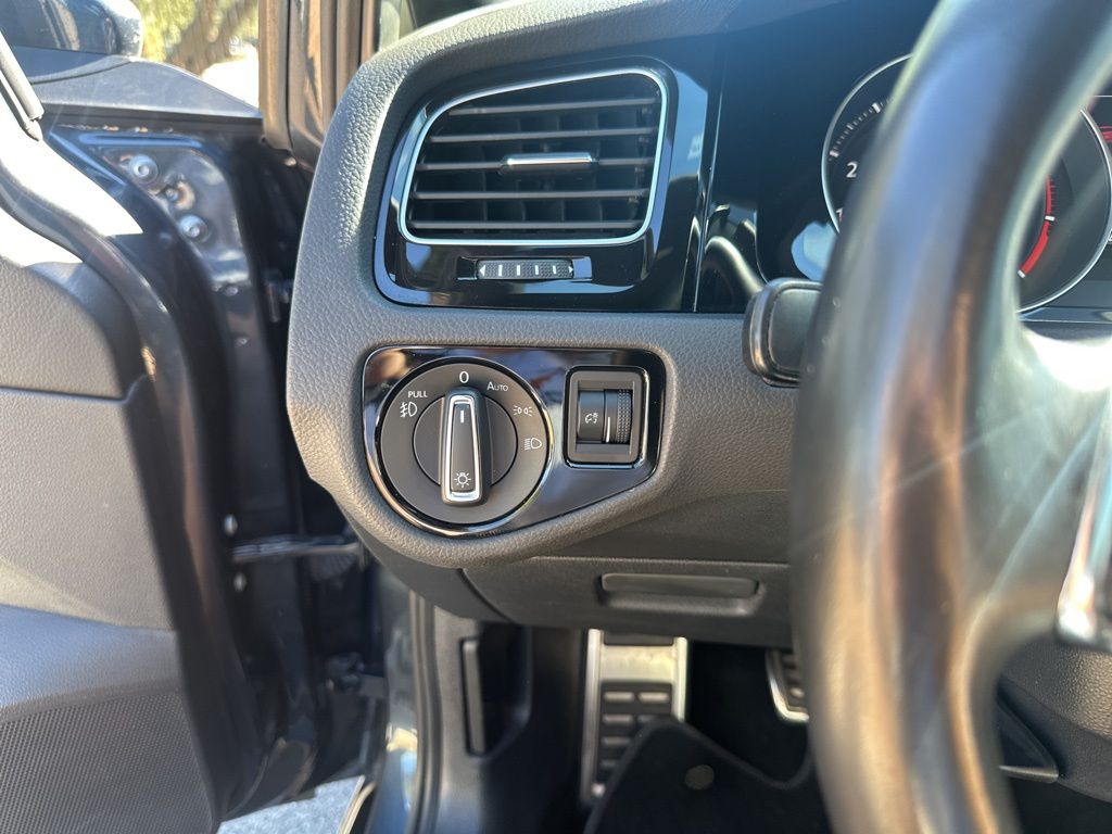 Used Car 2018 Volkswagen Golf Gti  2.0t S For Sale Under $20,000 In Austin, Texas