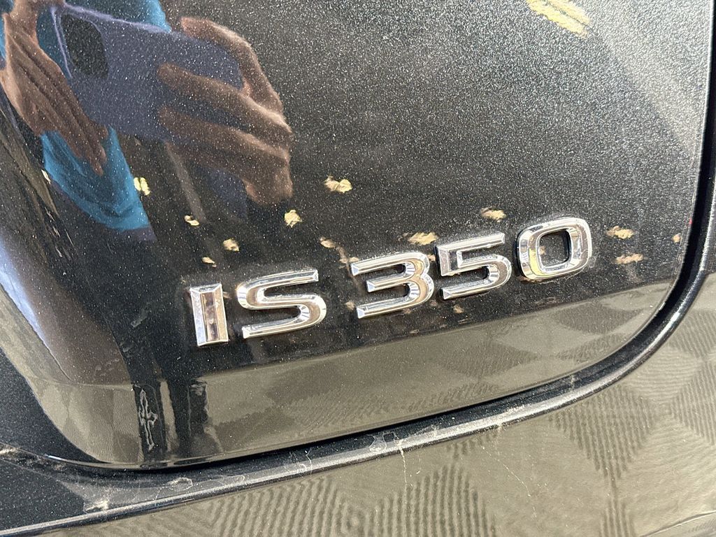 Thumbnail: 2025 Lexus IS - 22