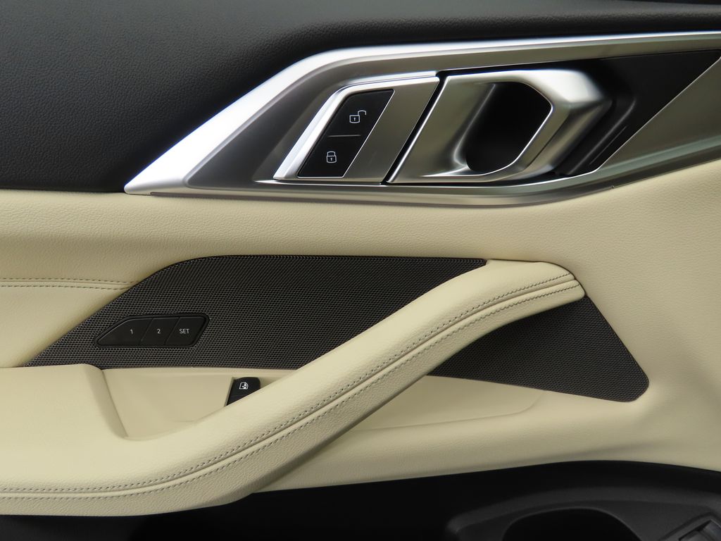 Thumbnail: 2026 BMW 4 Series - 24