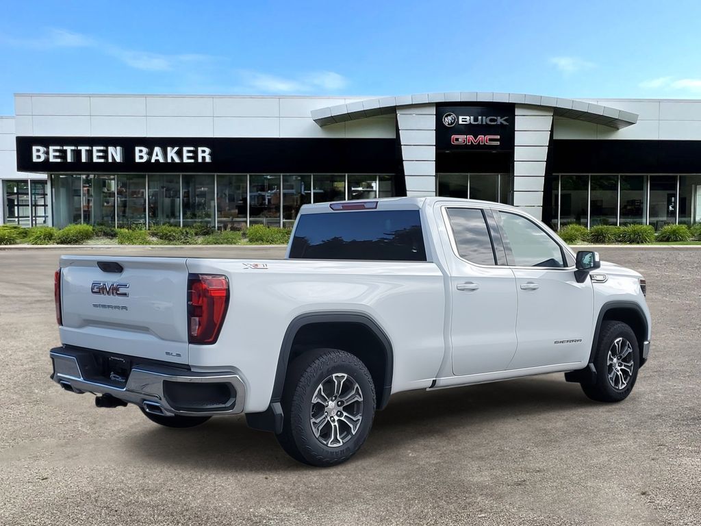 2023 GMC Sierra 1500 SLE 4