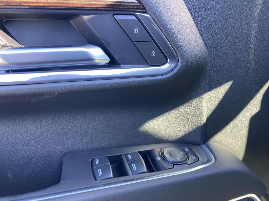 New 2026 Silver GMC SLE image 15