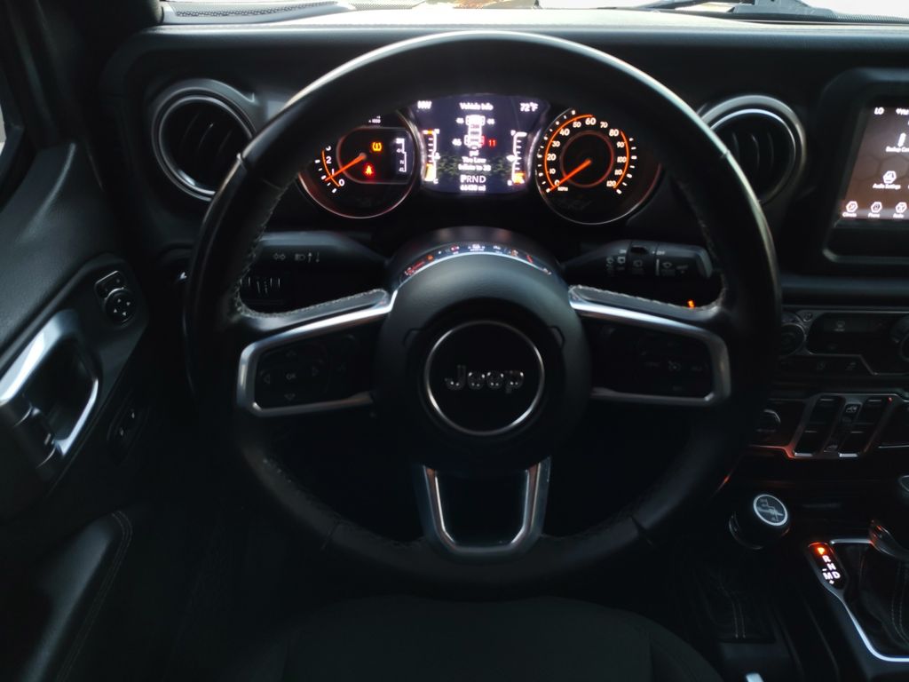 Used Car 2020 Jeep Wrangler  Unlimited Sahara For Sale Under $30,000 In Austin, Texas