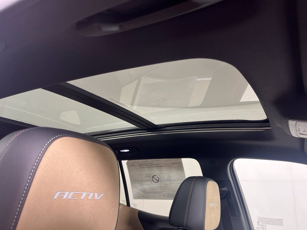 Thumbnail: 2027 Chevrolet Equinox - 11
