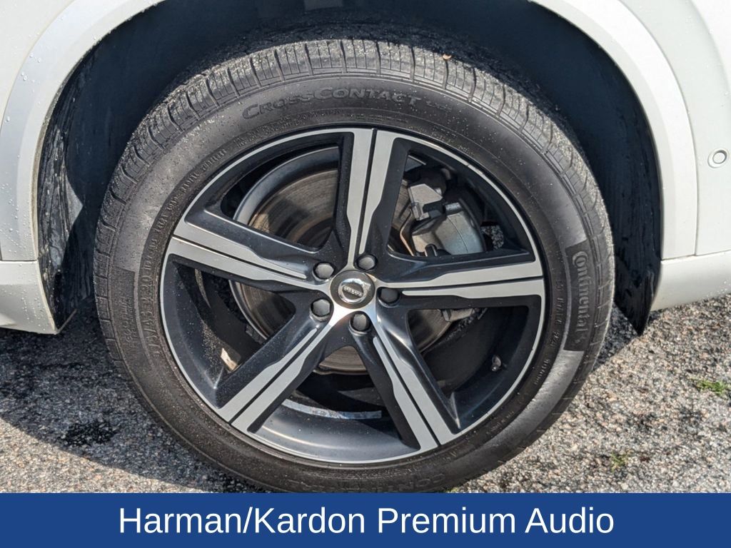 2019 Volvo XC90 T6 R-Design