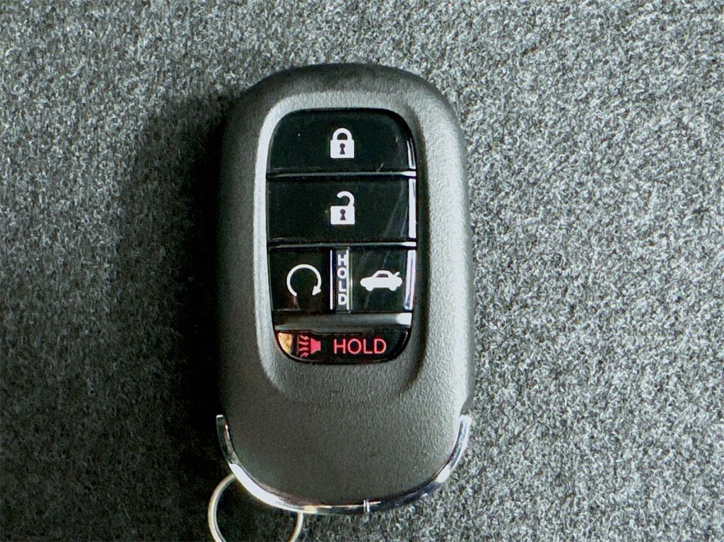 2025 Honda Civic Hybrid Sport photo