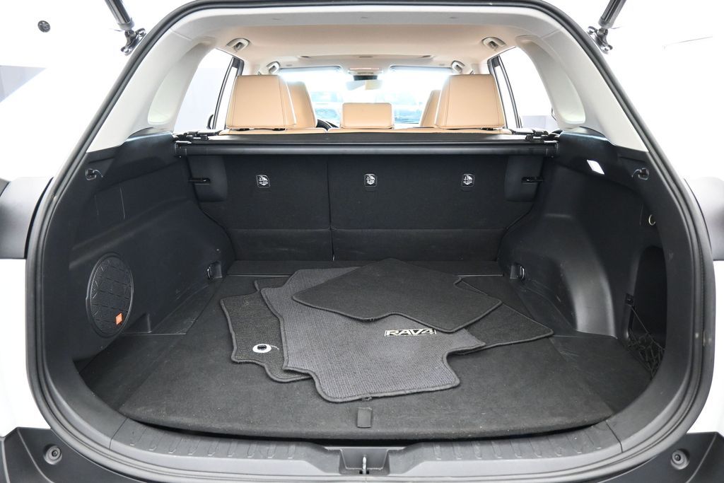 2023 Toyota RAV4 Limited - Photo 35