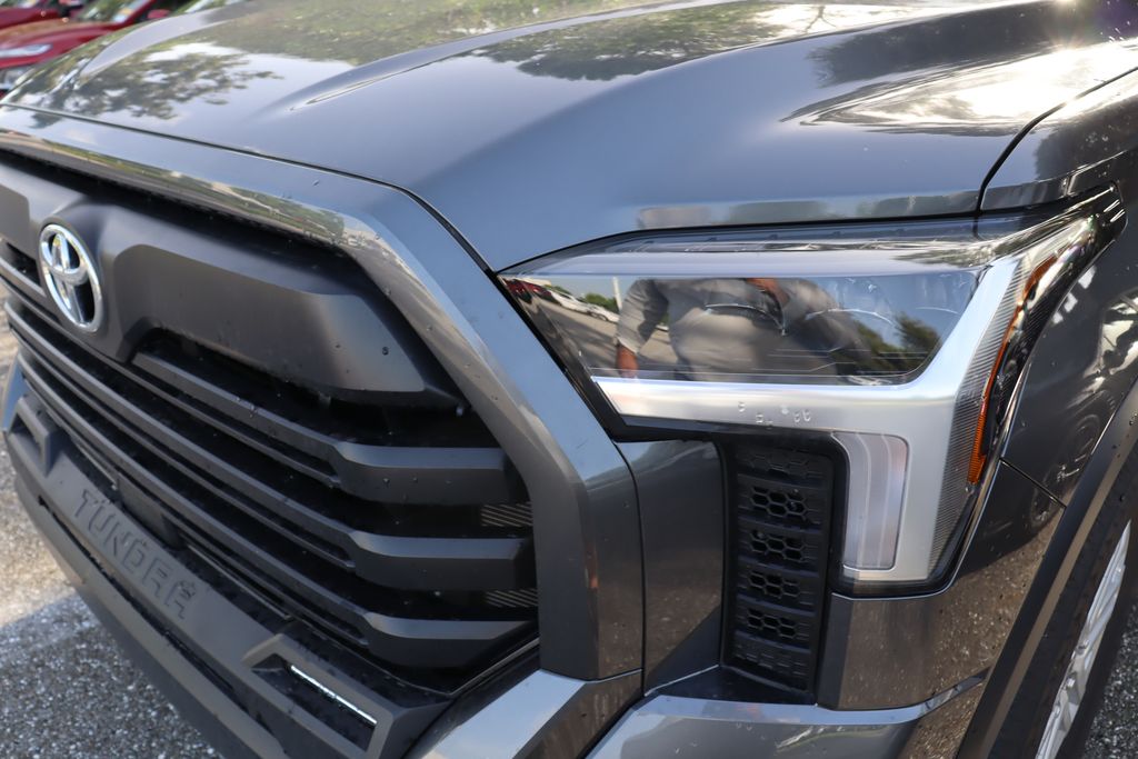 Thumbnail: 2024 Toyota Tundra - 3