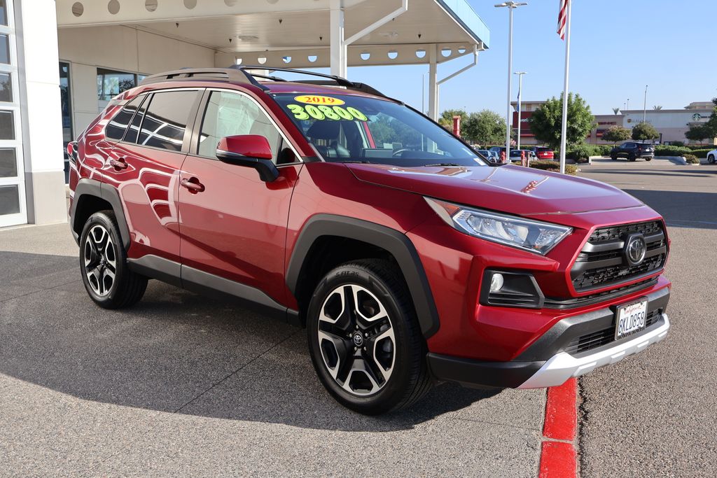 2019 Toyota RAV4 Adventure 3