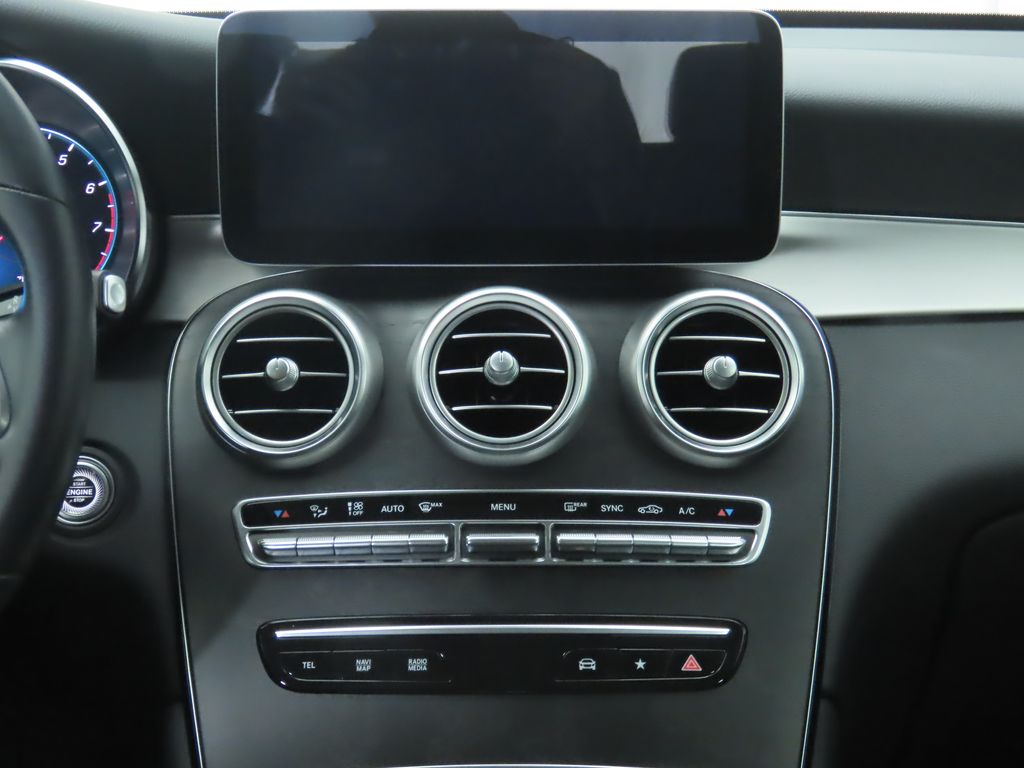 Thumbnail: 2021 Mercedes-Benz GLC - 14