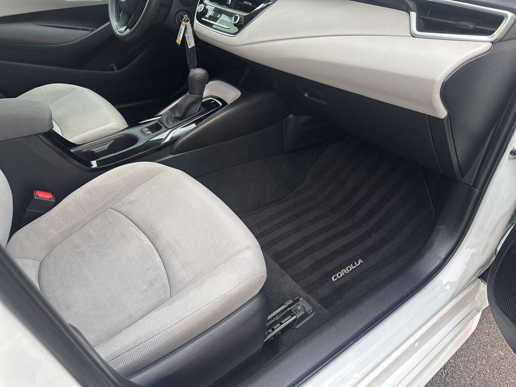 Used Car 2020 Toyota Corolla  Le For Sale Under $20,000 In Austin, Texas