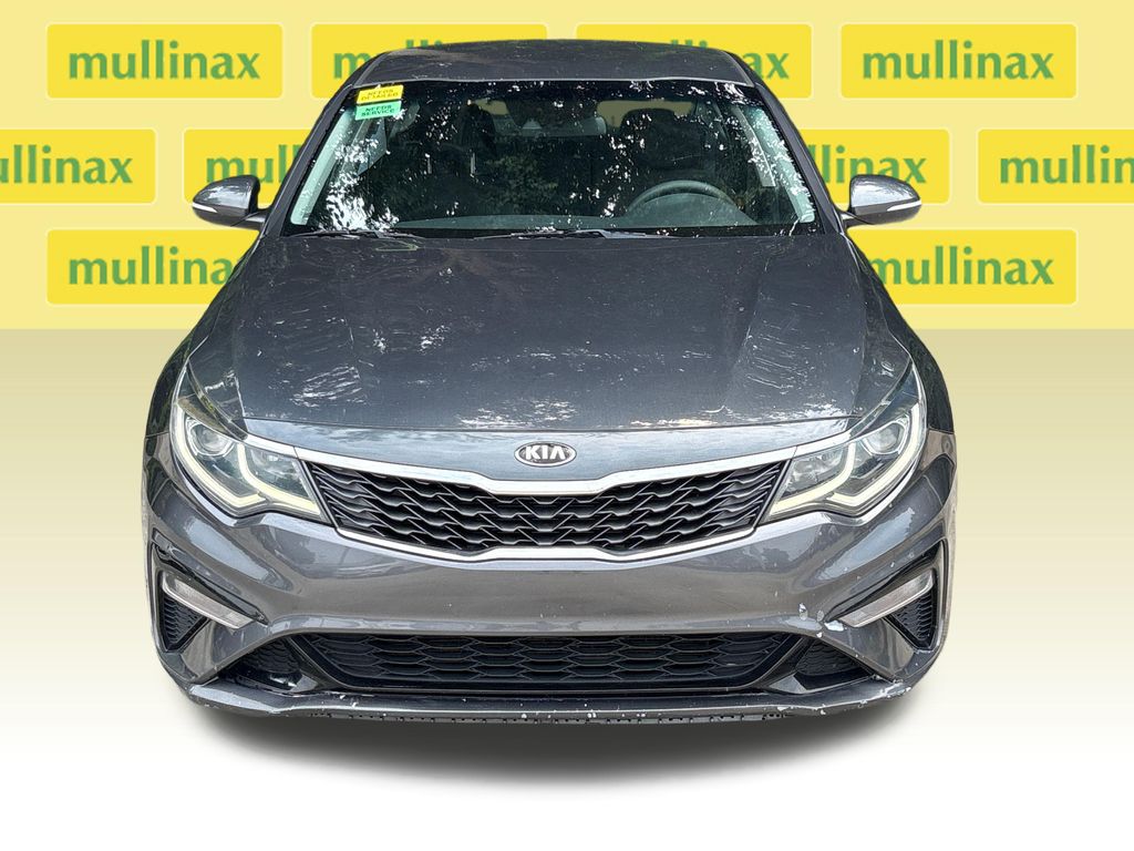 Certified Used 2020 Gray Kia LX image 14