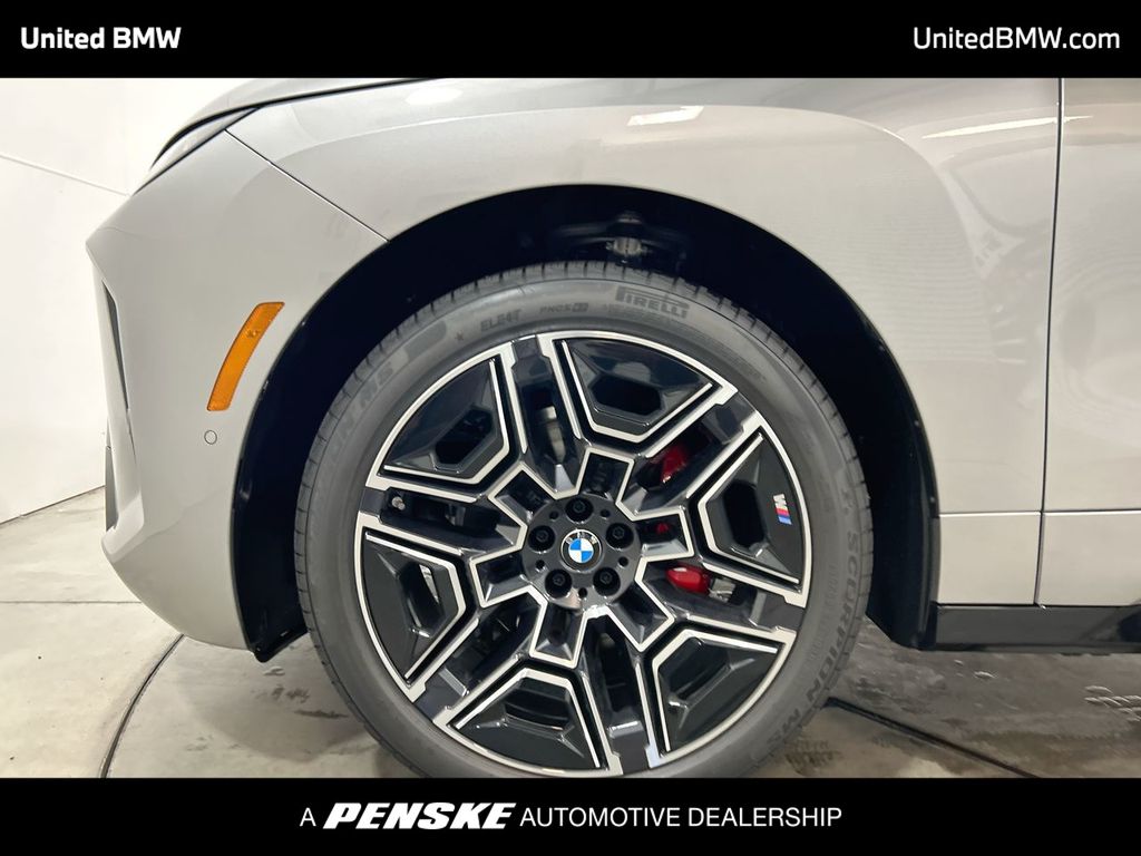 Thumbnail: 2026 BMW iX - 10