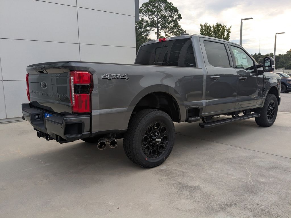 2025 Ford F-250 LARIAT