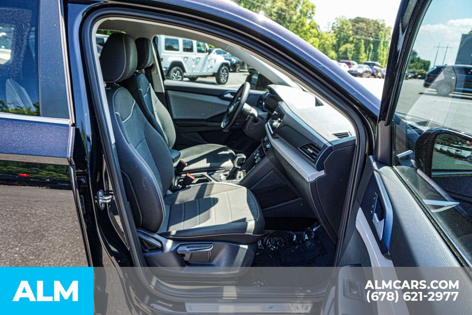 2024 Volkswagen Taos SE - Photo 23
