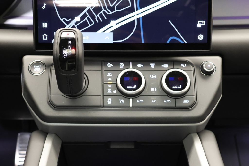 Thumbnail: 2026 Land Rover Defender - 20