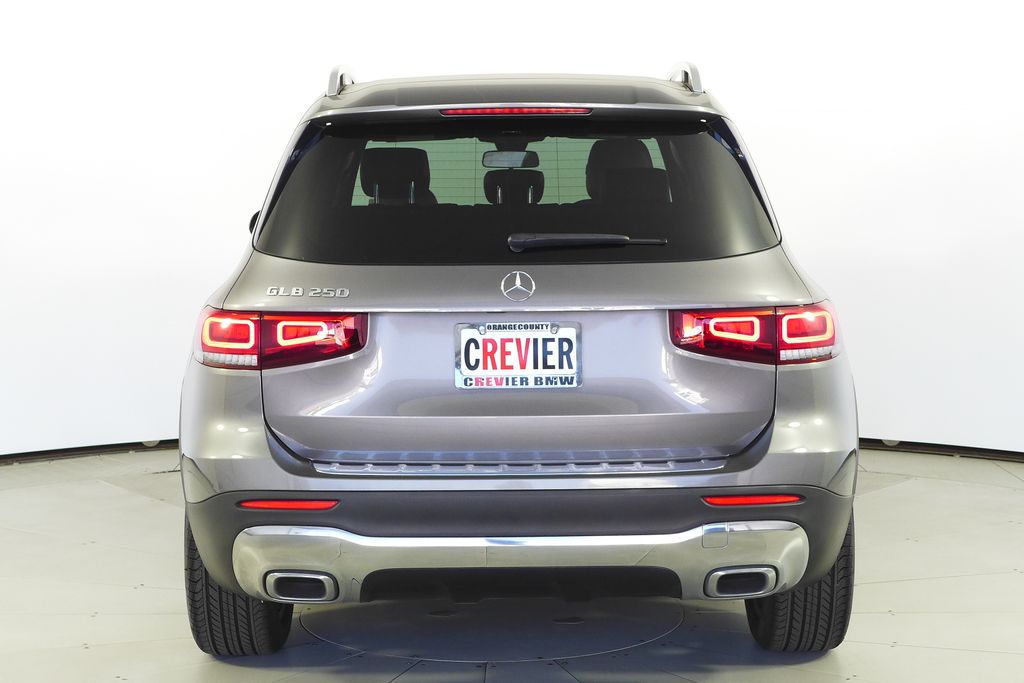 Thumbnail: 2021 Mercedes-Benz GLB - 8