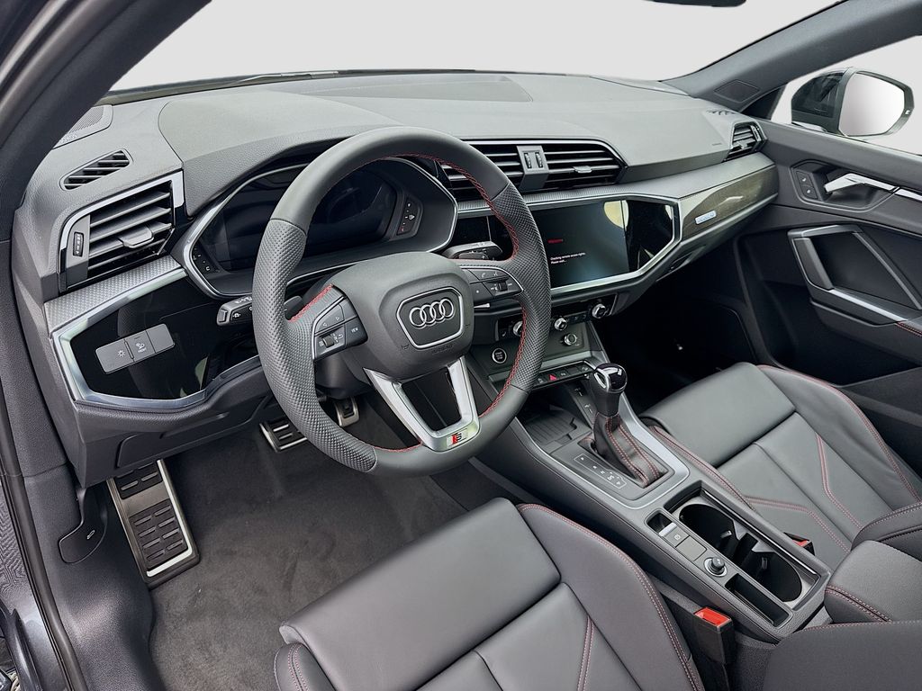Thumbnail: 2025 Audi Q3 - 10