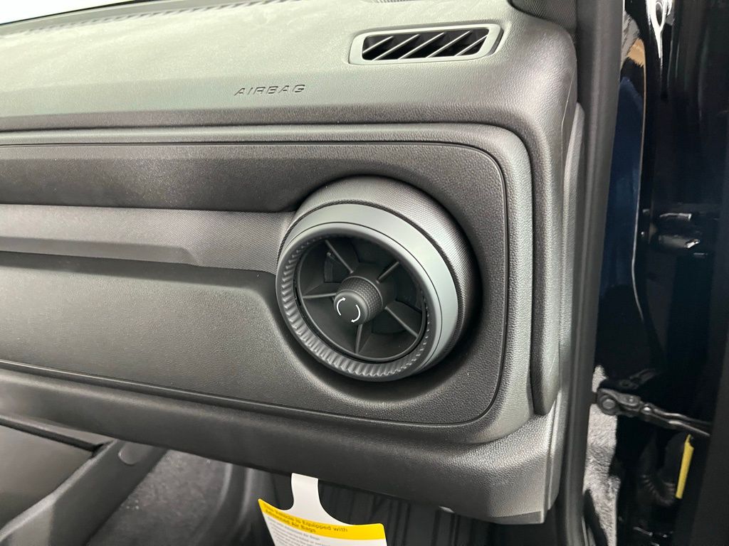 Thumbnail: 2026 Chevrolet Colorado - 11