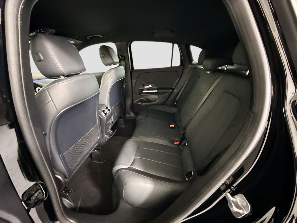 Thumbnail: 2025 Mercedes-Benz GLA - 21