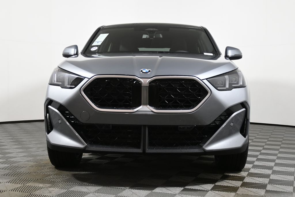 Thumbnail: 2026 BMW X2 - 10