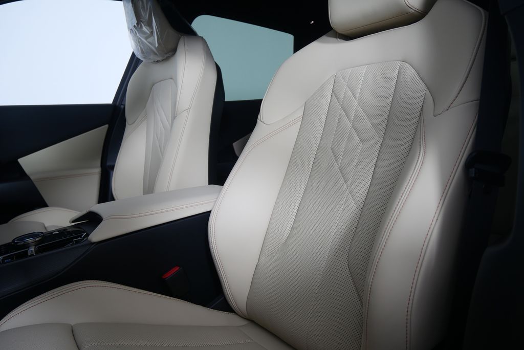 Thumbnail: 2025 BMW X3 - 10