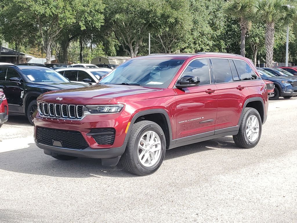 2023 Jeep Grand Cherokee Laredo