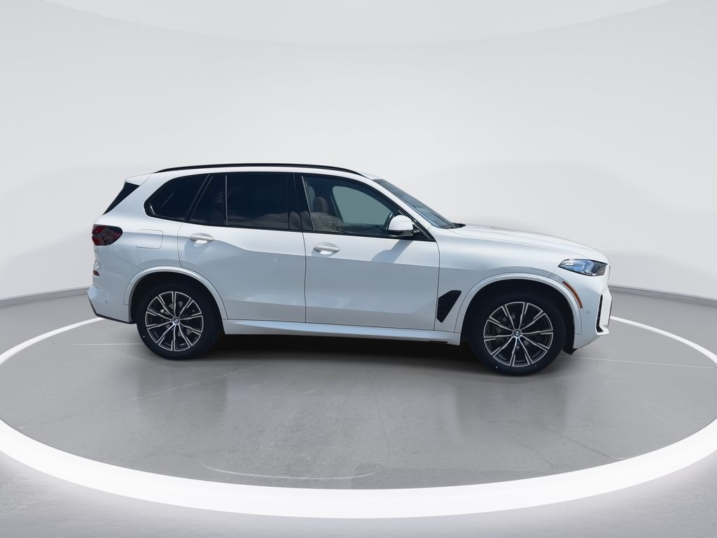 Thumbnail: 2024 BMW X5 - 9
