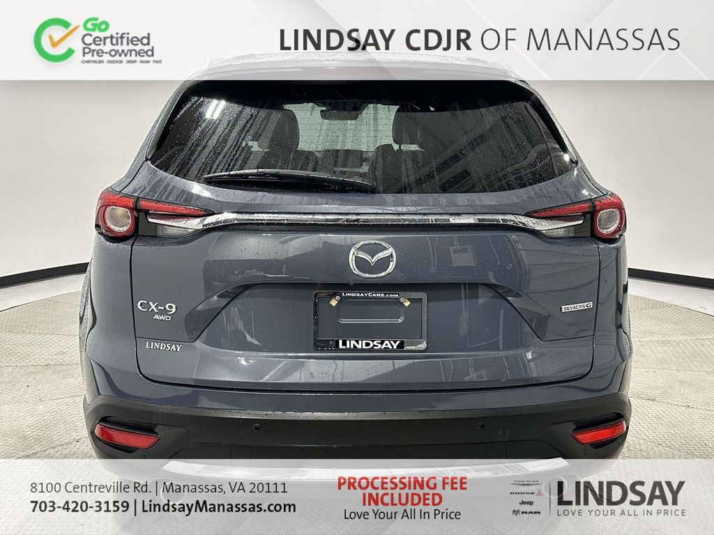 View vehicle photo 6