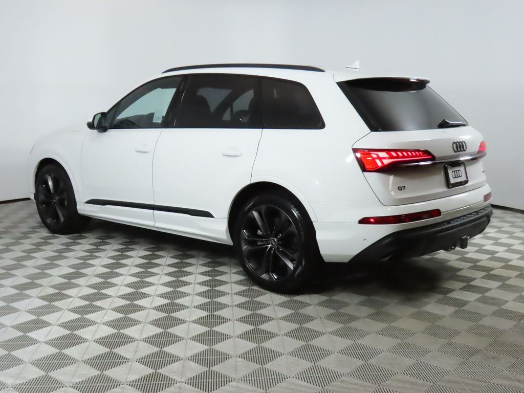 Thumbnail: 2025 Audi Q7 - 3