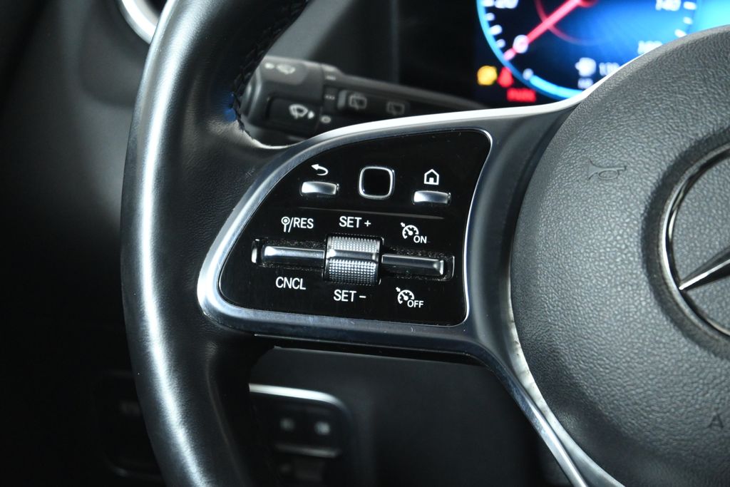 Thumbnail: 2022 Mercedes-Benz GLA - 18