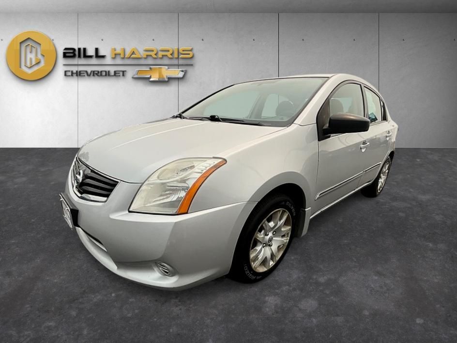 Brilliant Silver Metallic 2012 Nissan Sentra Sedan Front-Wheel Drive Continuously Variable Transmission