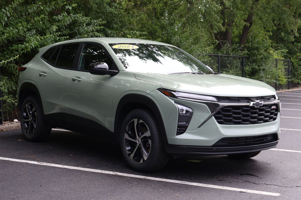 Thumbnail: 2024 Chevrolet Trax - 11