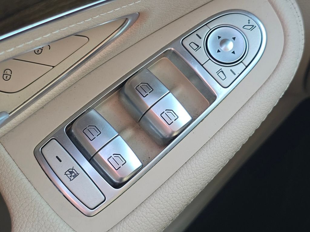 Used 2015 Blue Mercedes-Benz C 300 image 24