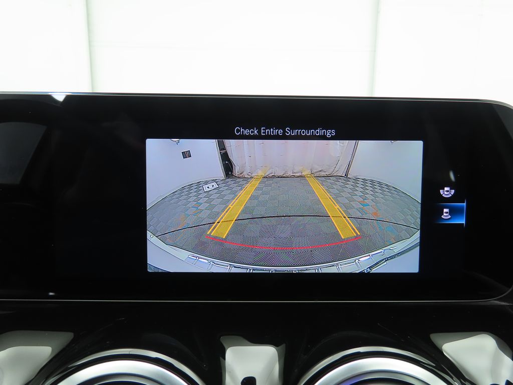 Thumbnail: 2023 Mercedes-Benz GLA - 15